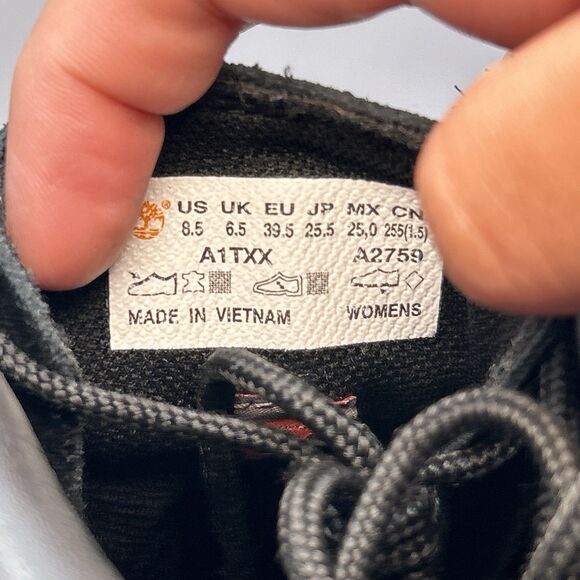 Timberland Womens Size 8.5 Black Suede Ankle Boots Waterproof Lace Up Comfort - Picture 2 of 16